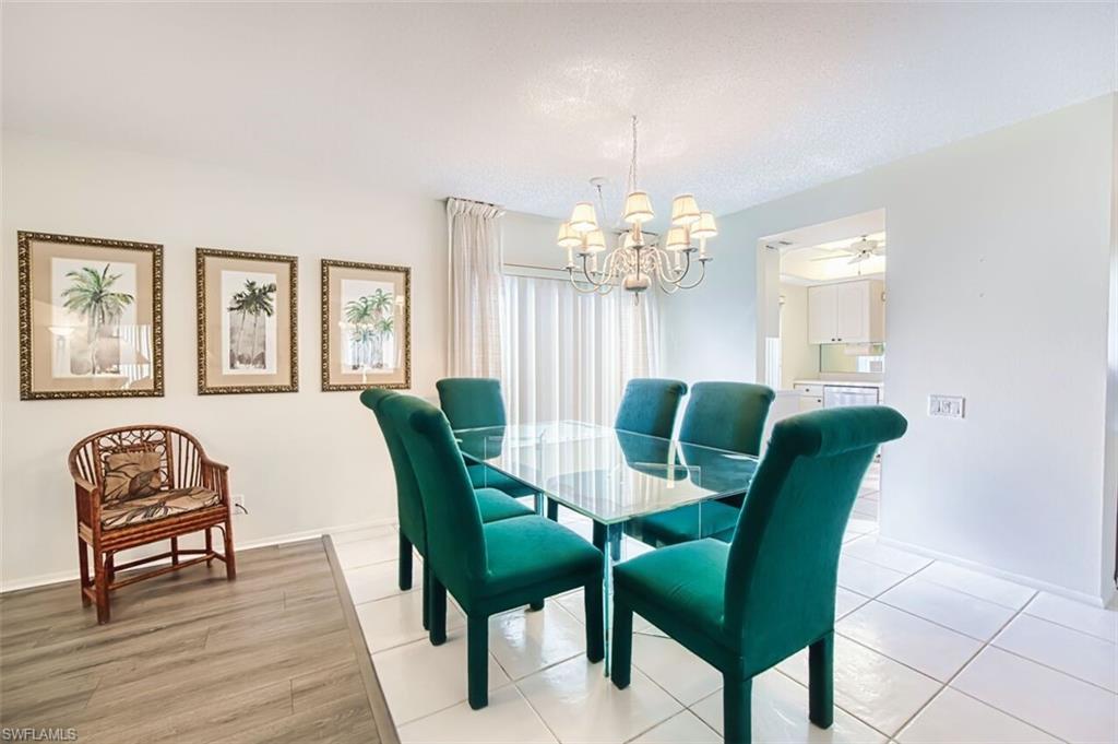 SEVEN LAKES - Residential