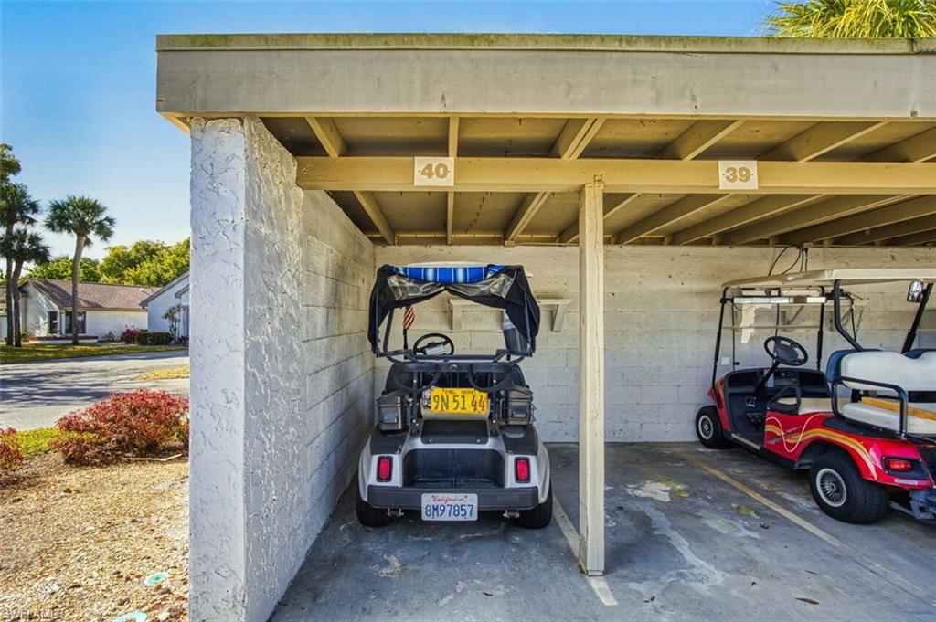 SEVEN LAKES - Residential