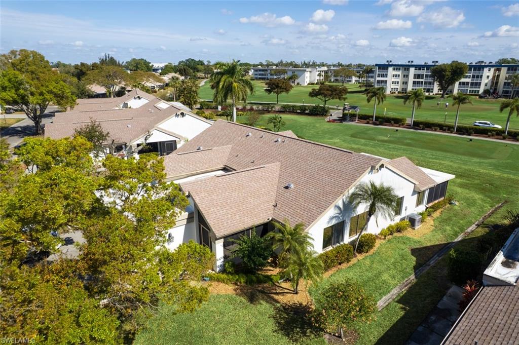 SEVEN LAKES - Residential