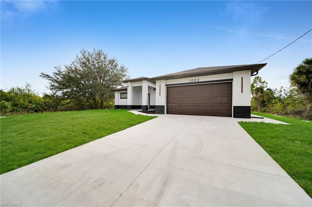 LEHIGH ACRES - Residential