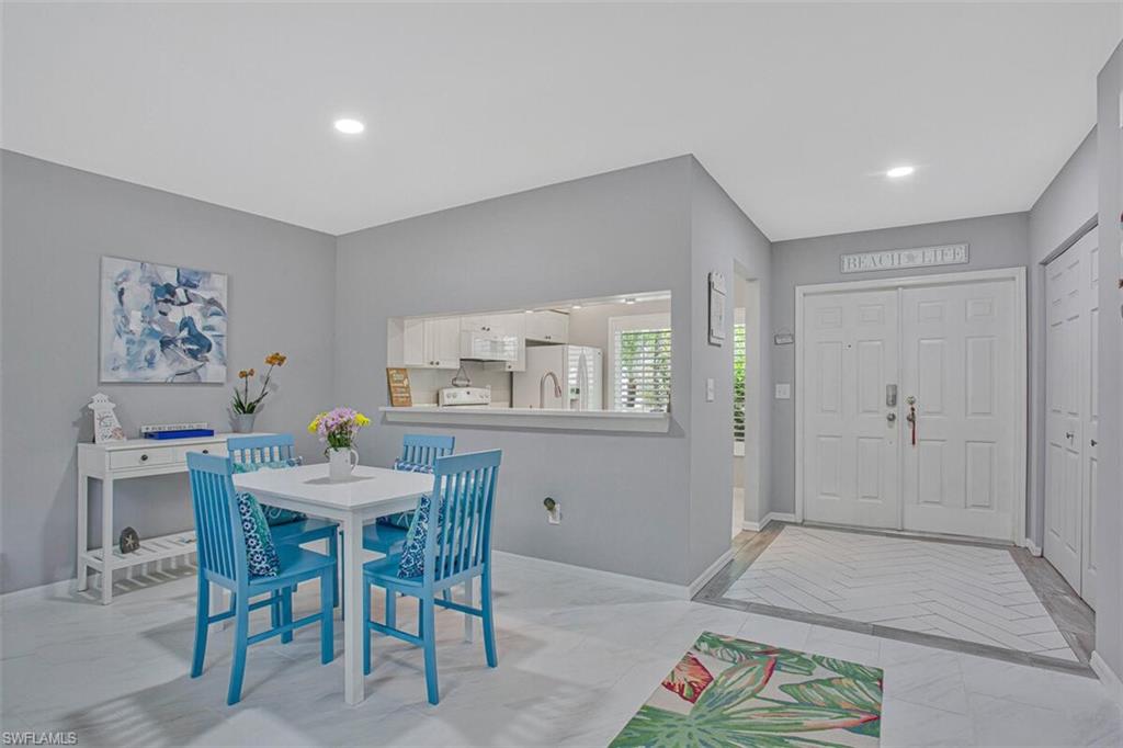 SUMMERLIN TRACE CONDO - Residential