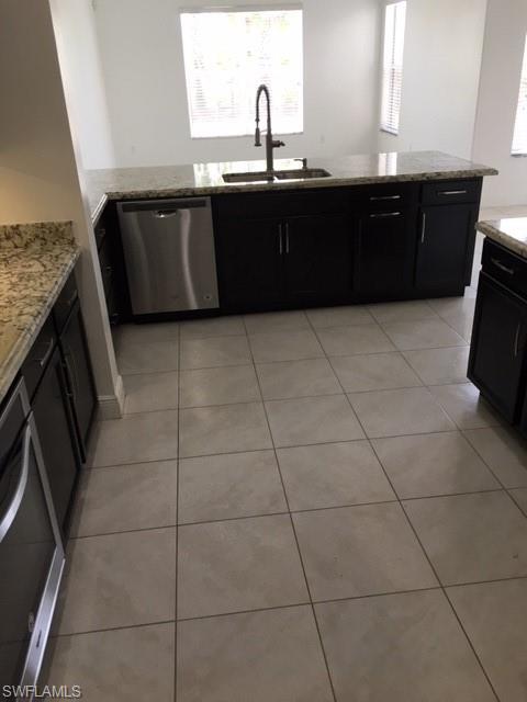 MAPLE RIDGE - Residential