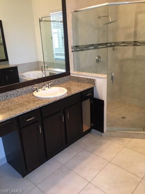 MAPLE RIDGE - Residential