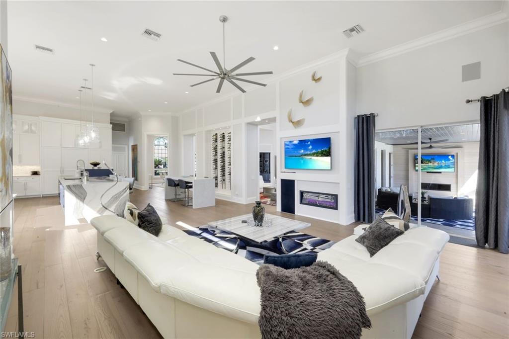 QUAIL CREEK - Residential