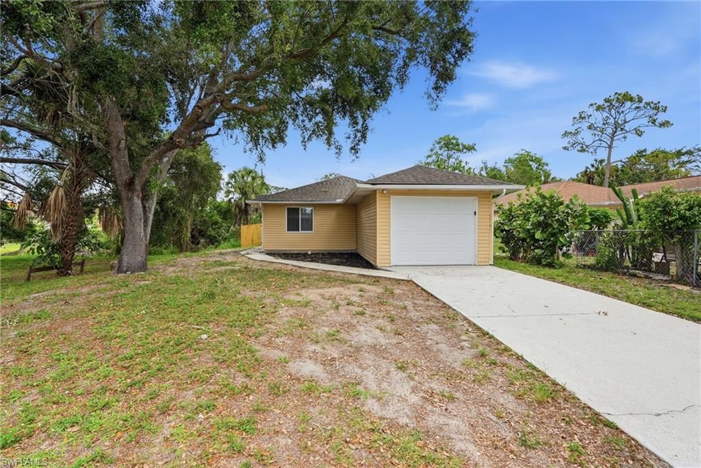 Photo of 26311 Coventry LN #313, BONITA SPRINGS, FL 34135 (MLS # 226020432)
