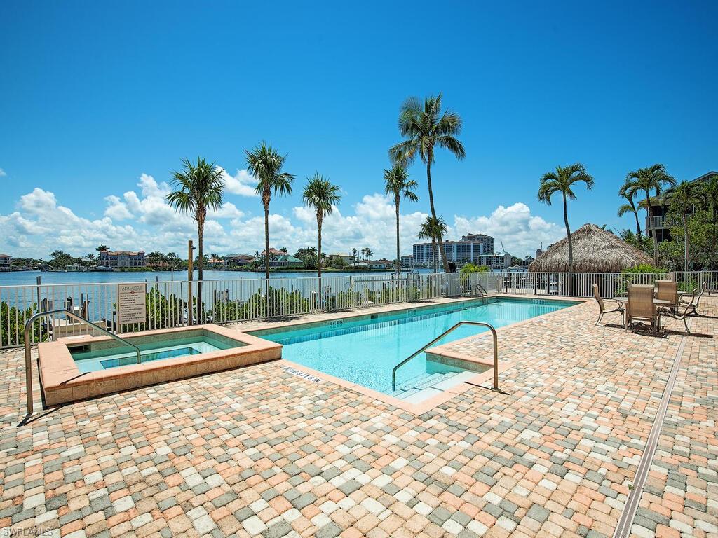 MANATEE - Residential