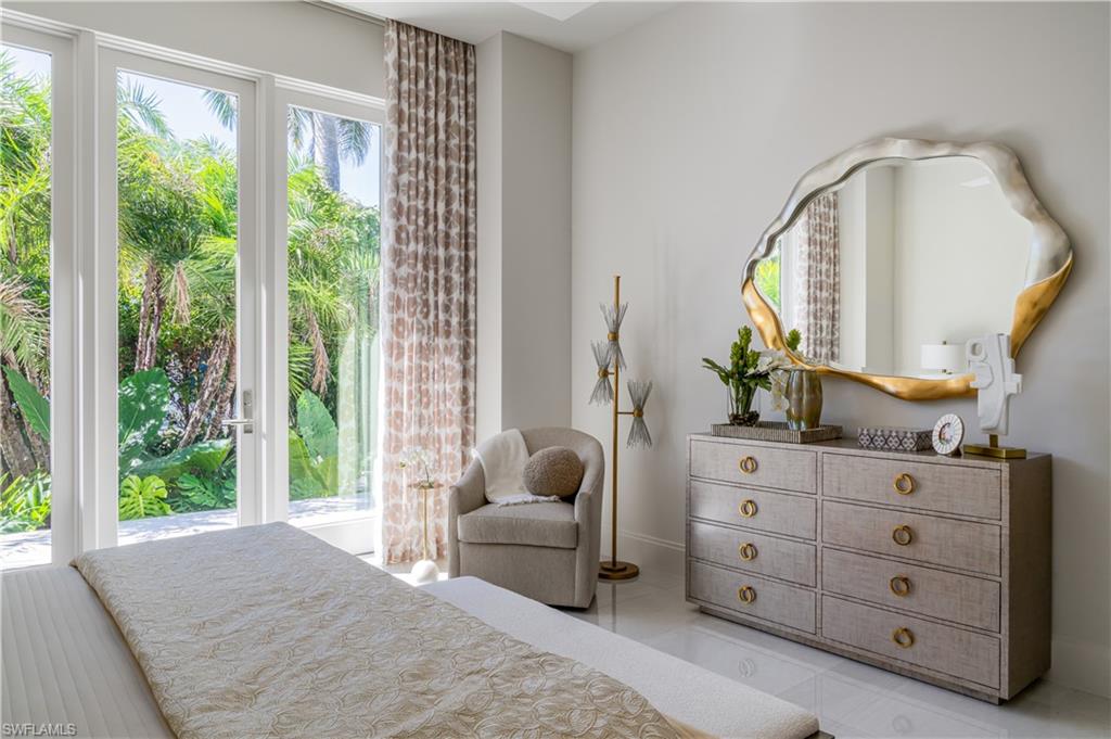 AQUALANE SHORES - Residential