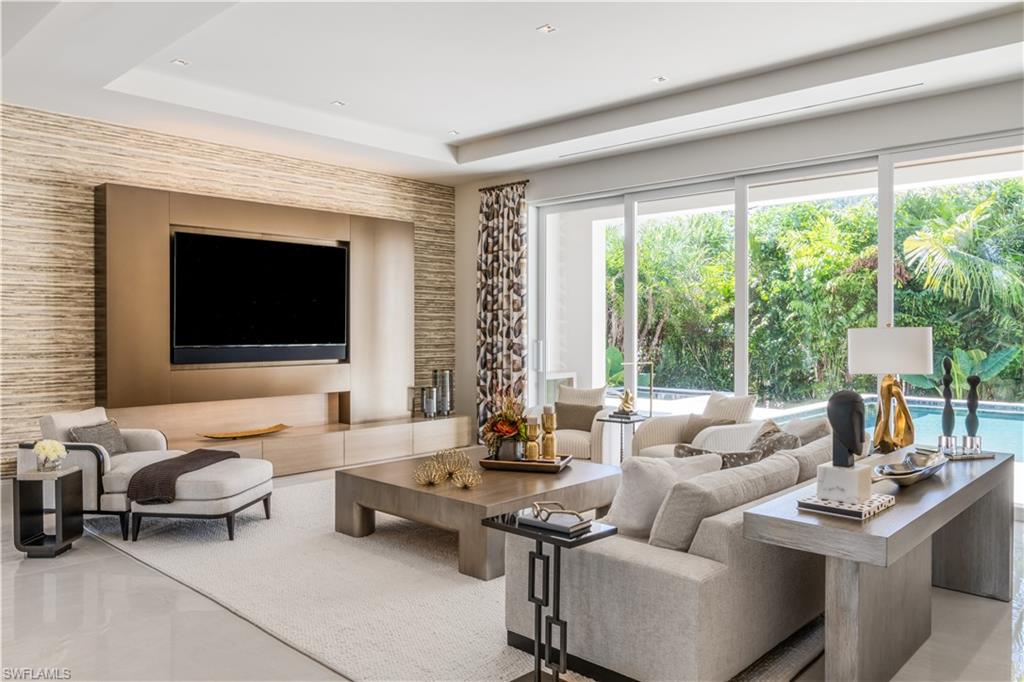 256 Aqua CT