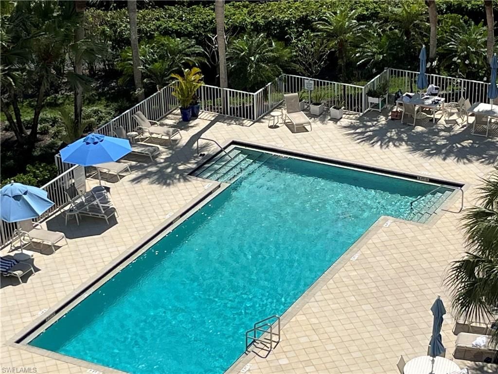 Photo of 6361 Pelican Bay BLVD #605, NAPLES, FL 34108 (MLS # 225034422)