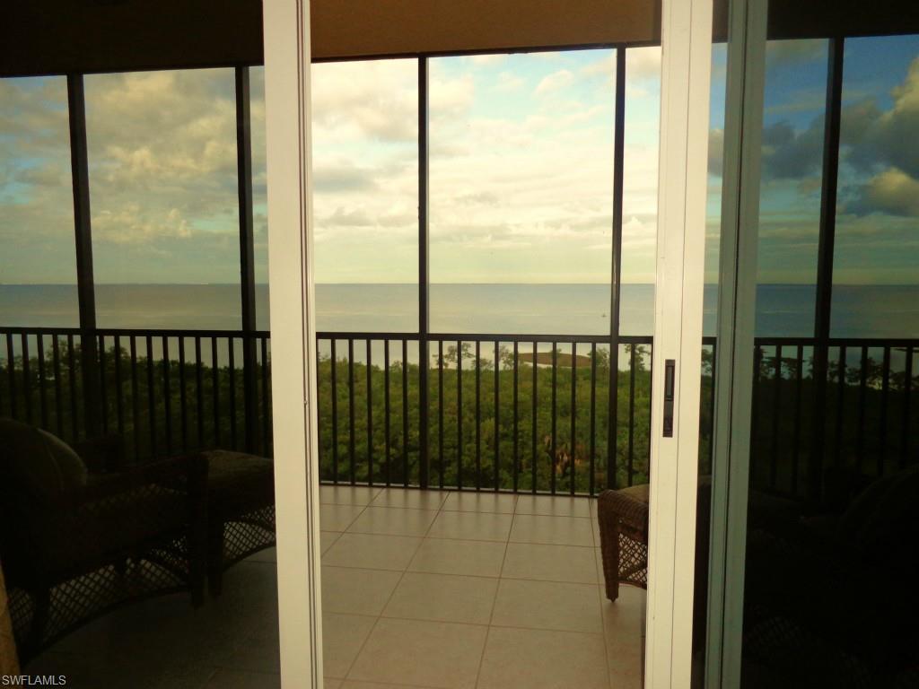 GRANDE ISLE III - Residential