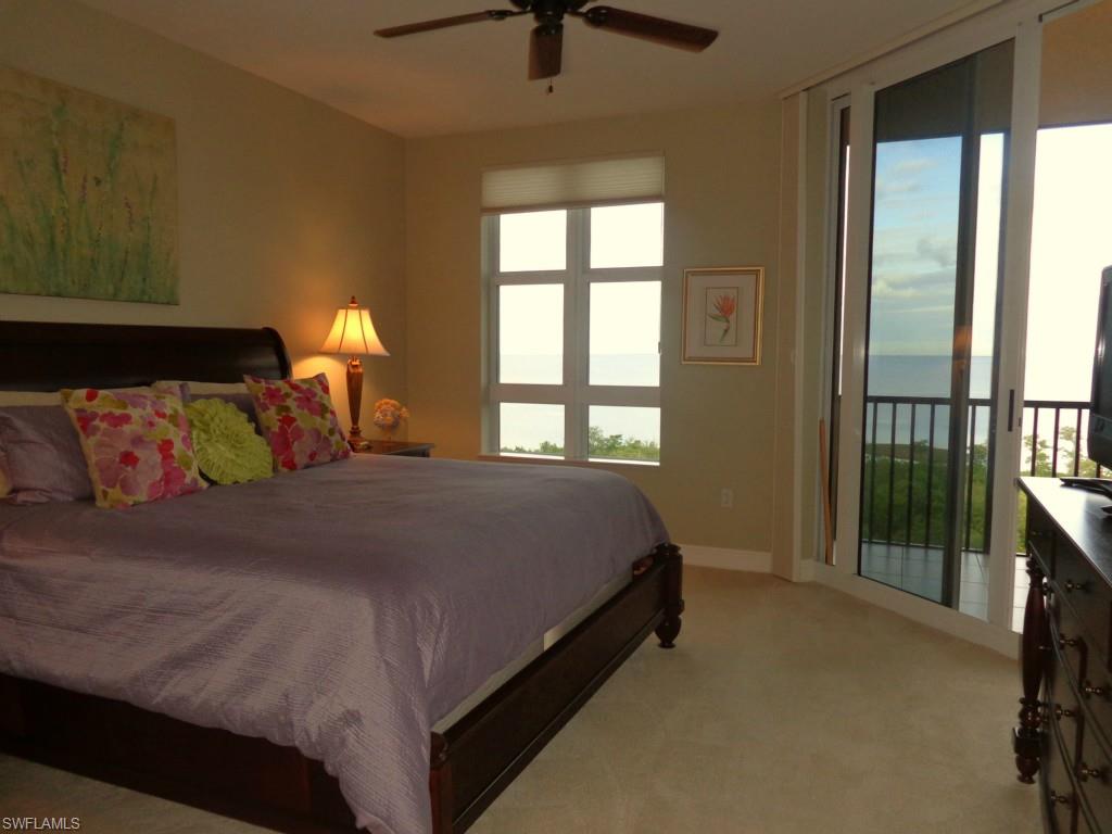 GRANDE ISLE III - Residential