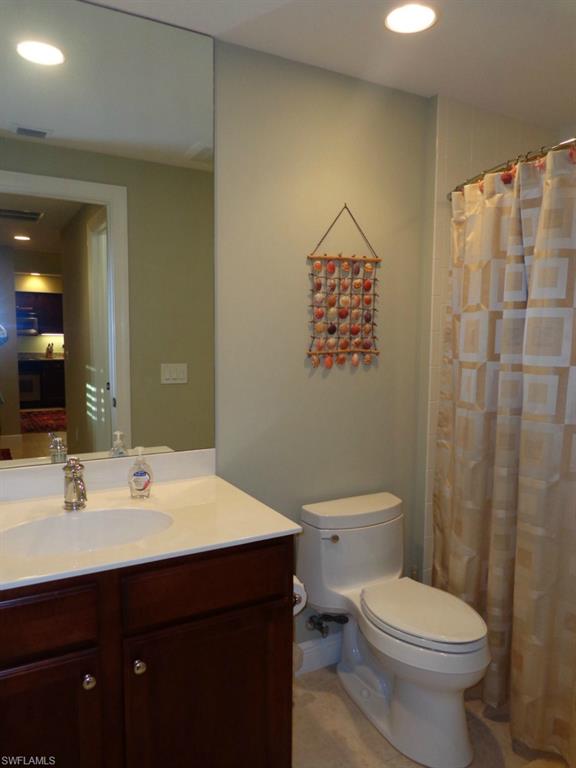 GRANDE ISLE III - Residential