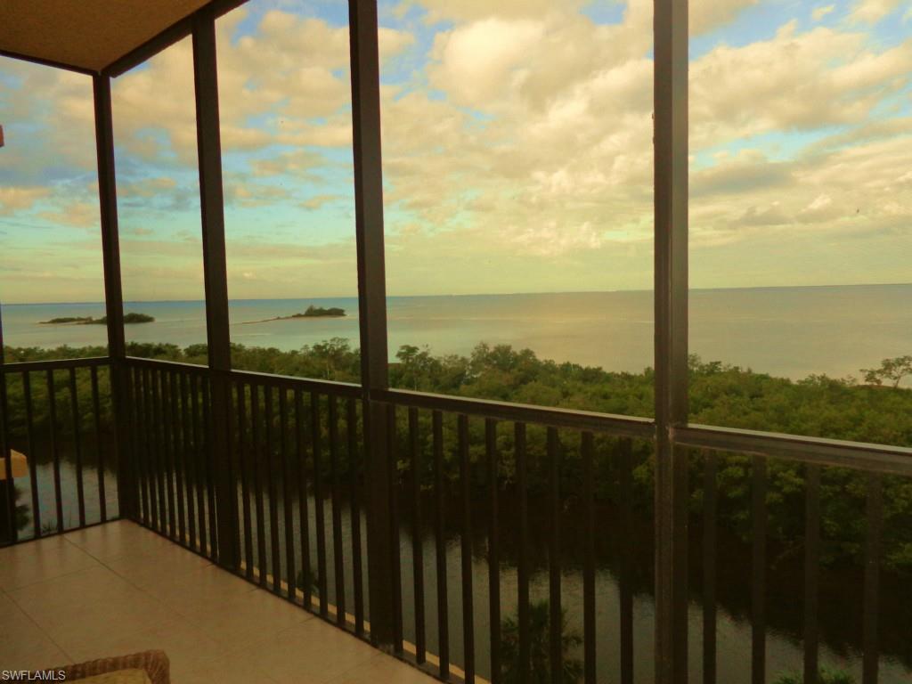 GRANDE ISLE III - Residential