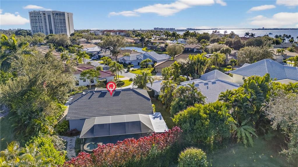 RIVERSIDE YACHT CLUB - Residential