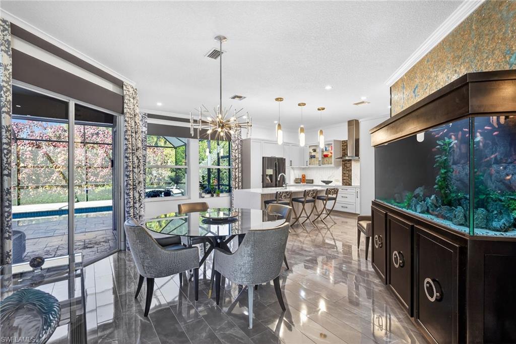 RIVERSIDE YACHT CLUB - Residential