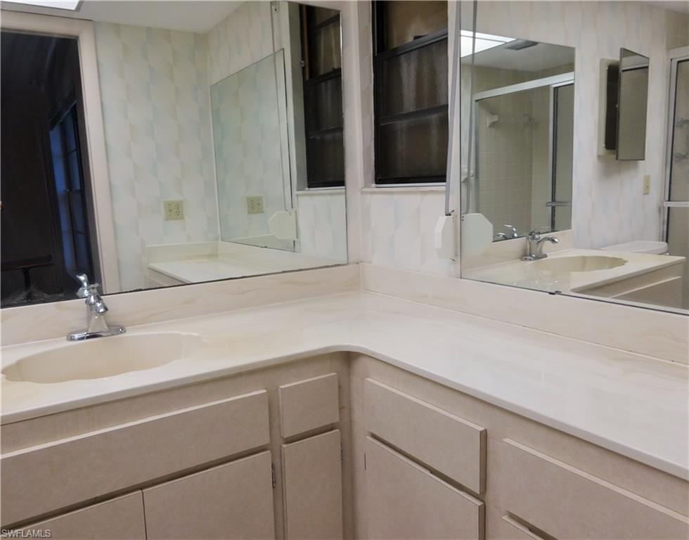 RIVIERA COLONY GOLF ESTATES - Residential