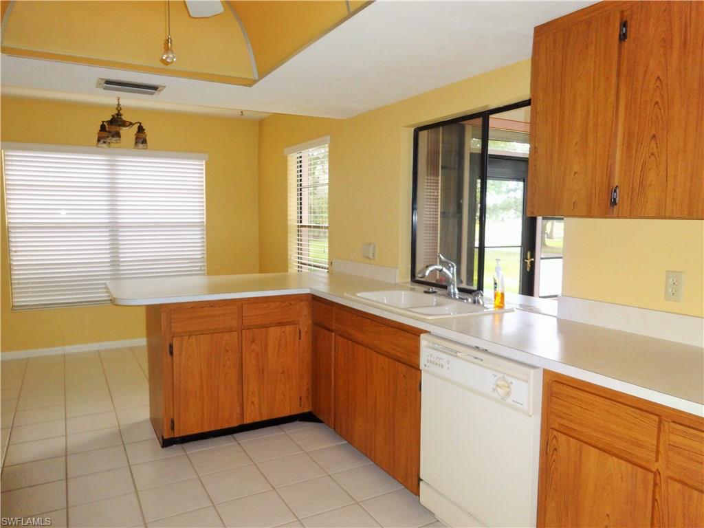 RIVIERA COLONY GOLF ESTATES - Residential