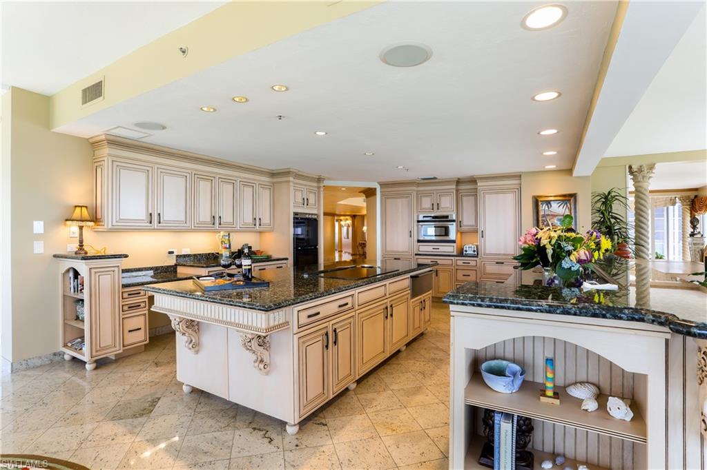 ENCLAVE AT PARK SHORE - Residential