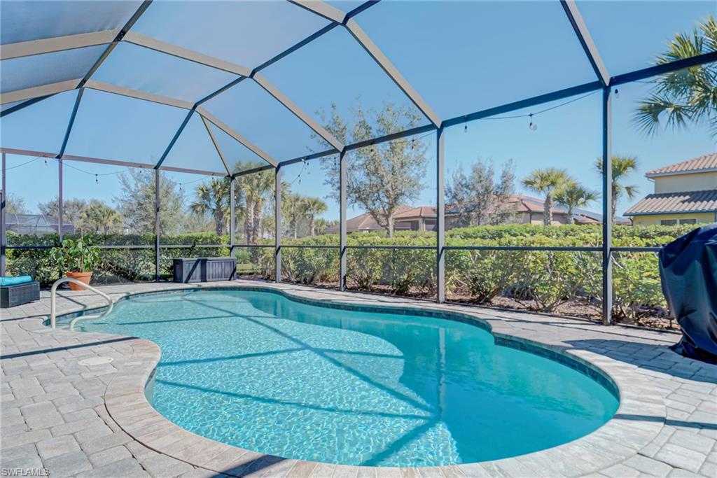 AVALON PARK - Residential