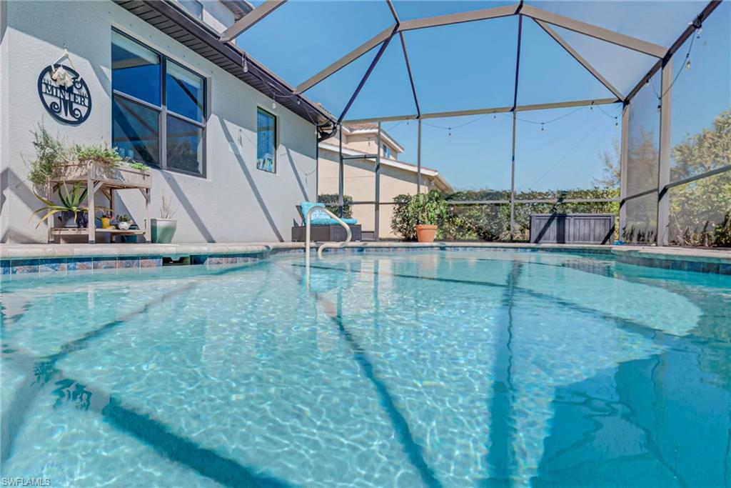 AVALON PARK - Residential