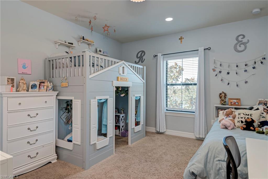 AVALON PARK - Residential