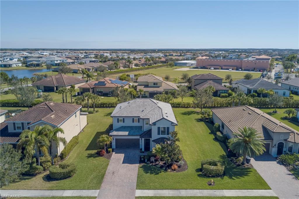 AVALON PARK - Residential