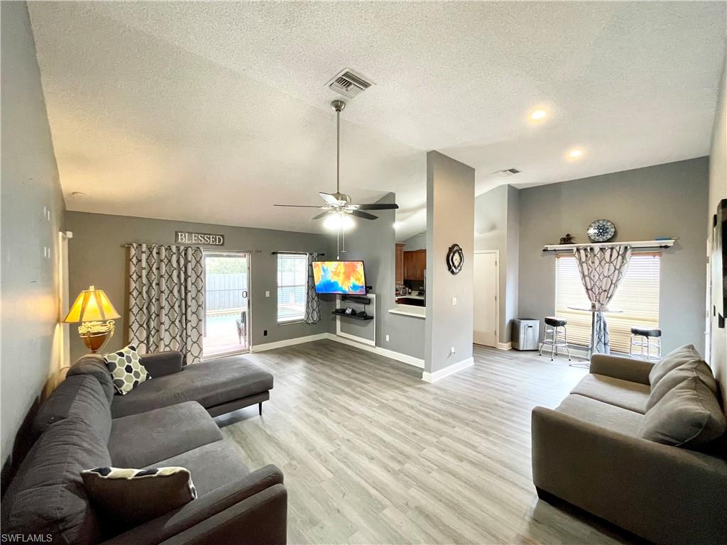 BAYSHORE ESTATES SUBDIVISION - Residential