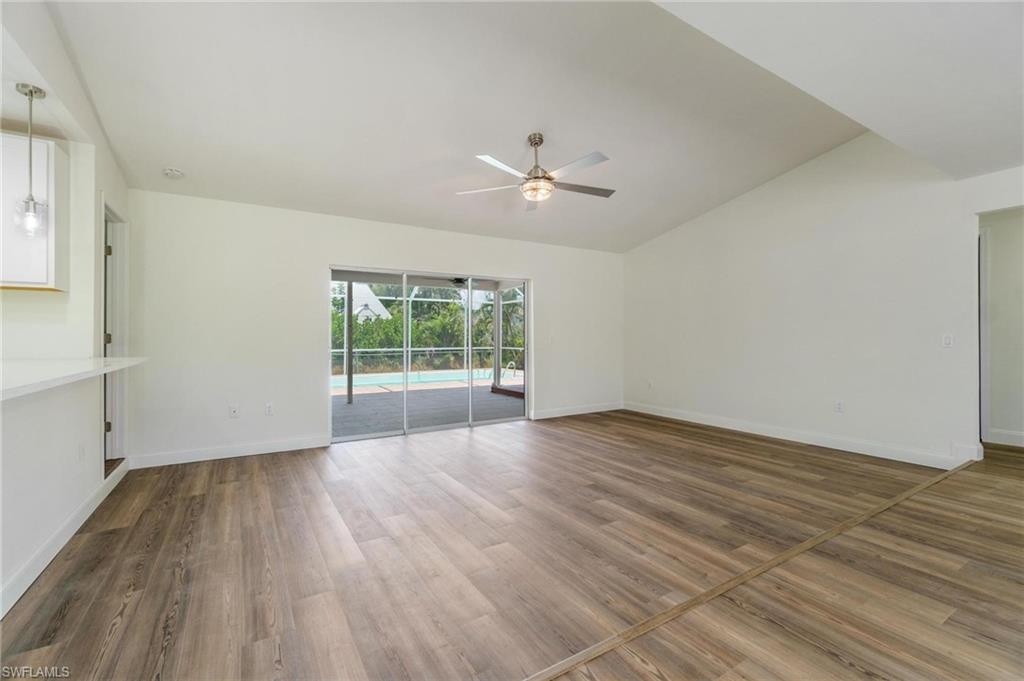 ISLAND PARK WOODLANDS - Residential