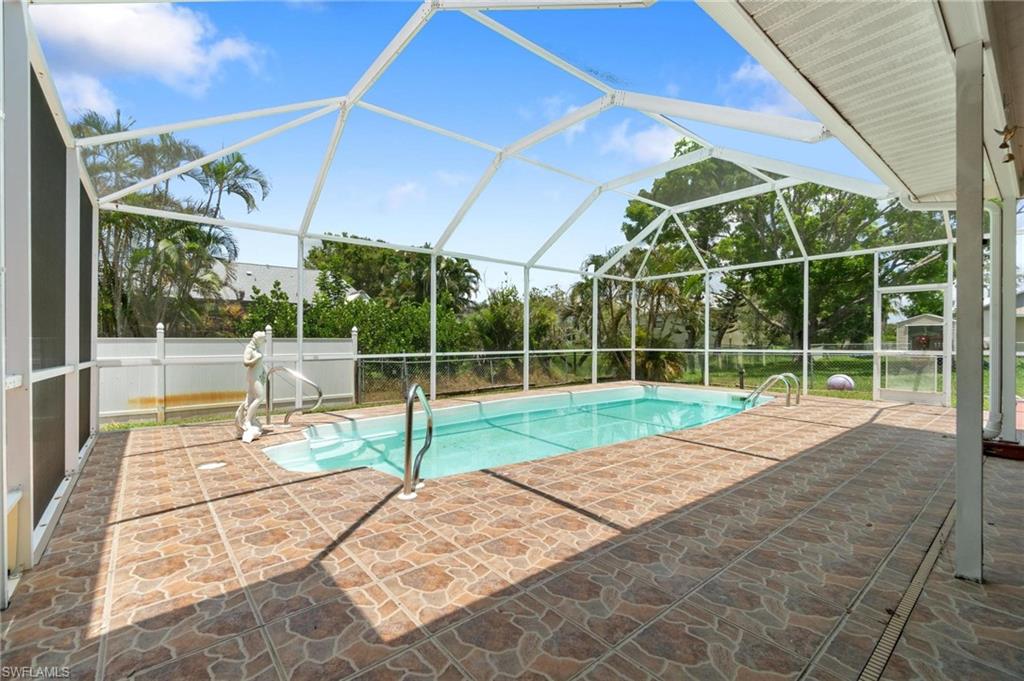 ISLAND PARK WOODLANDS - Residential