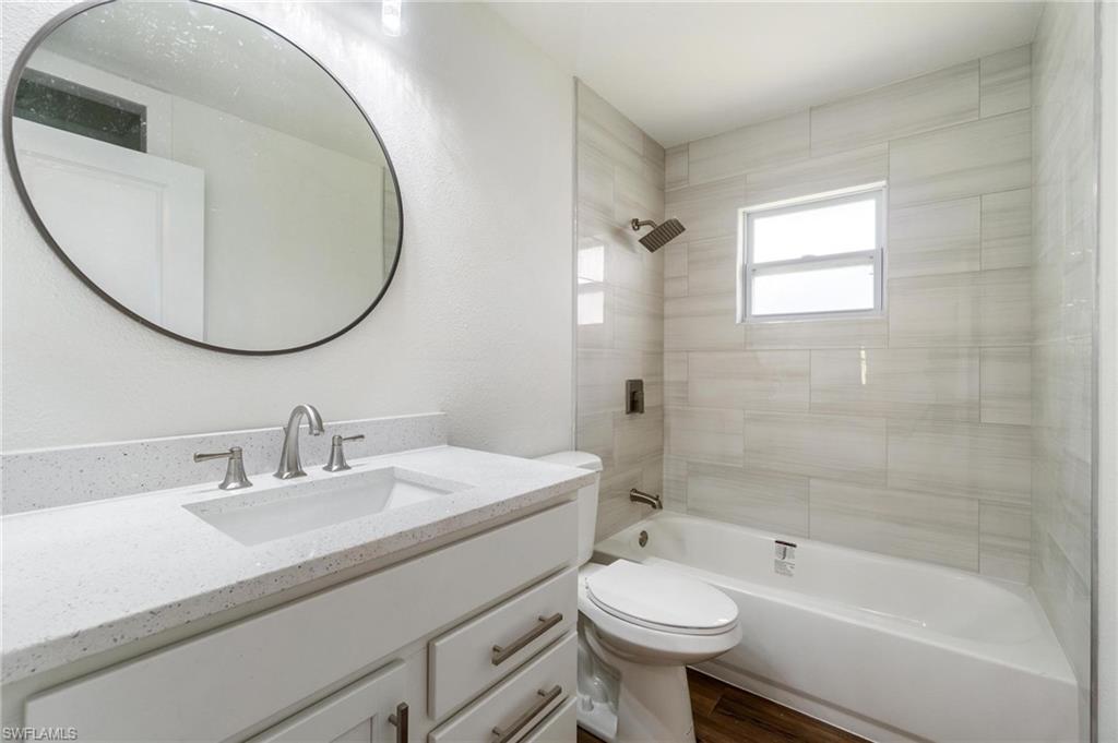 ISLAND PARK WOODLANDS - Residential