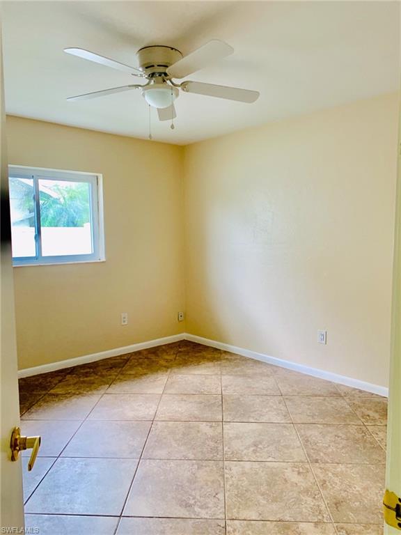 NAPLES PARK - Residential