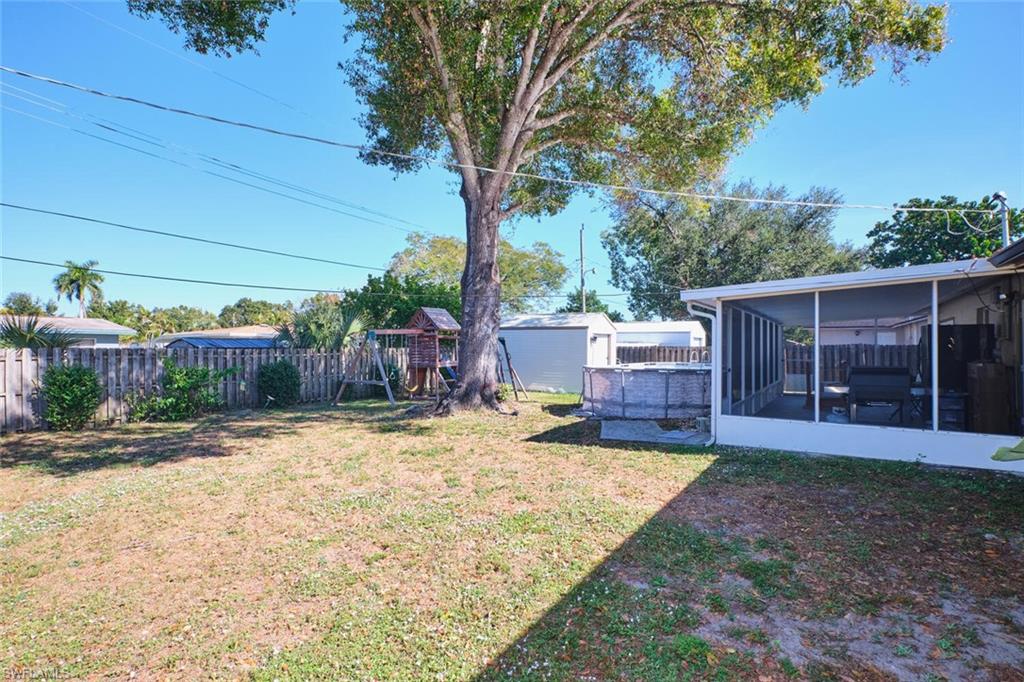 FORT MYERS SHORES - Residential