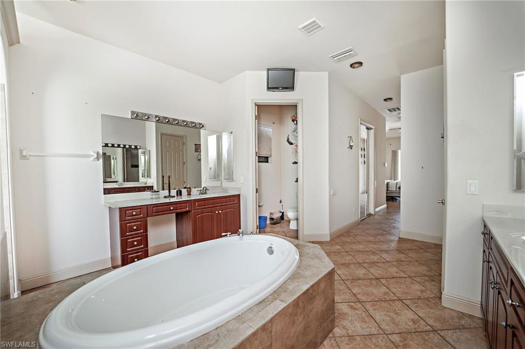 LEHIGH ESTATES - Residential