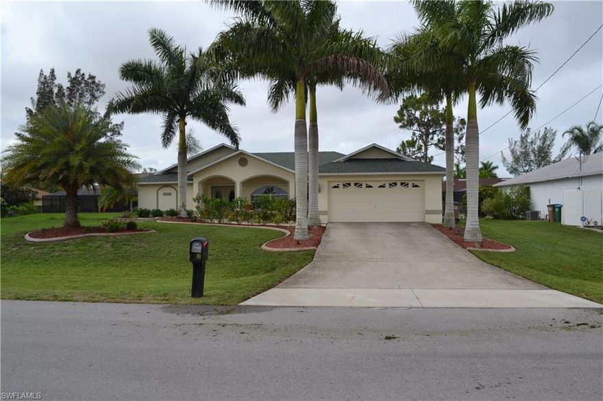 "PRICE REDUCED" SPACIOUS AND IMMACULATE 3 BEDROOM, 2 BATH,  SALT WATER POOL HOME  IN A GREAT LOCATION OF SW CAPE CORAL. THIS HOME HAS SO MUCH TO OFFER, NEW AC 2014, NEW WATER HEATER 2015, NEW BATHROOMS IN 2014, NEW POOL PUMP 2014, RADIUM BARRIER IN ATTIC 2014, SOLAR ROOF VENT 2014 AND MUCH MORE. SPLIT BEDROOM FLOOR PLAN WITH LARGE FAMILY ROOM AND BEAUTIFUL FRONT SITTING ROOM. SCHEDULE A SHOWING TODAY AND MAKE THIS YOUR NEW HOME.