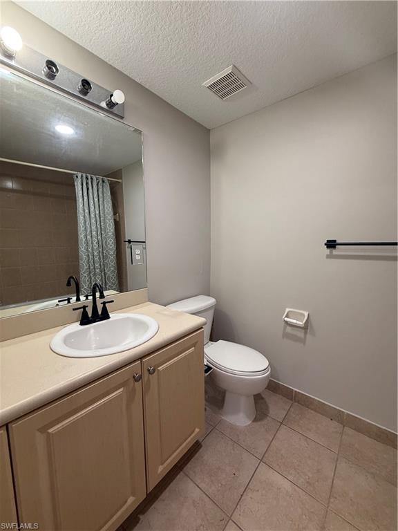 THE COVE AT SIX MILE - Residential Lease