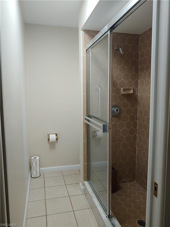 KINGS LAKE - Residential