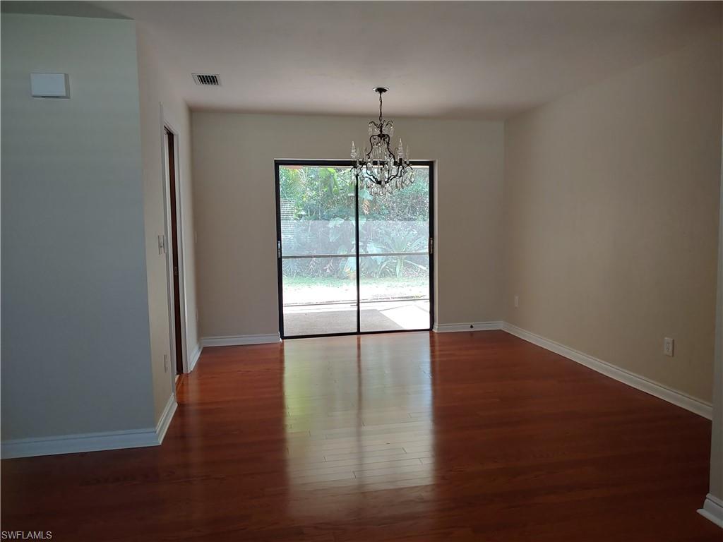 KINGS LAKE - Residential