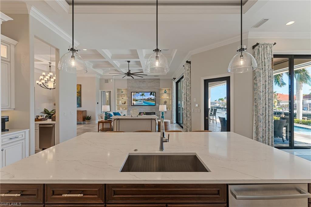 MARCO ISLAND - Residential