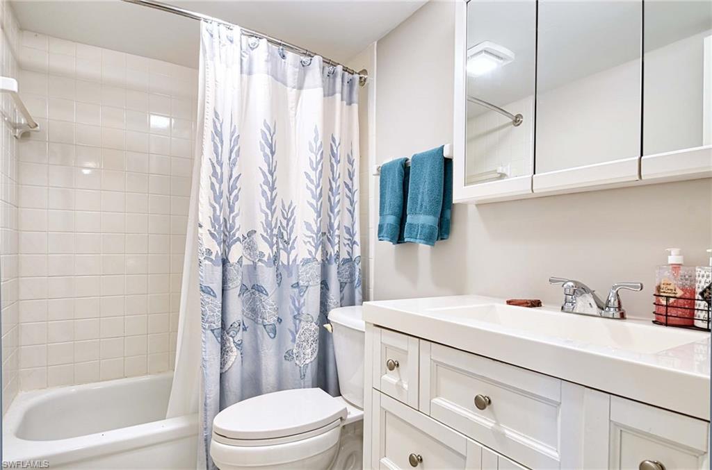 FOUNTAINS II - Residential