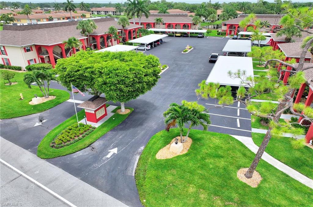 FOUNTAINS II - Residential