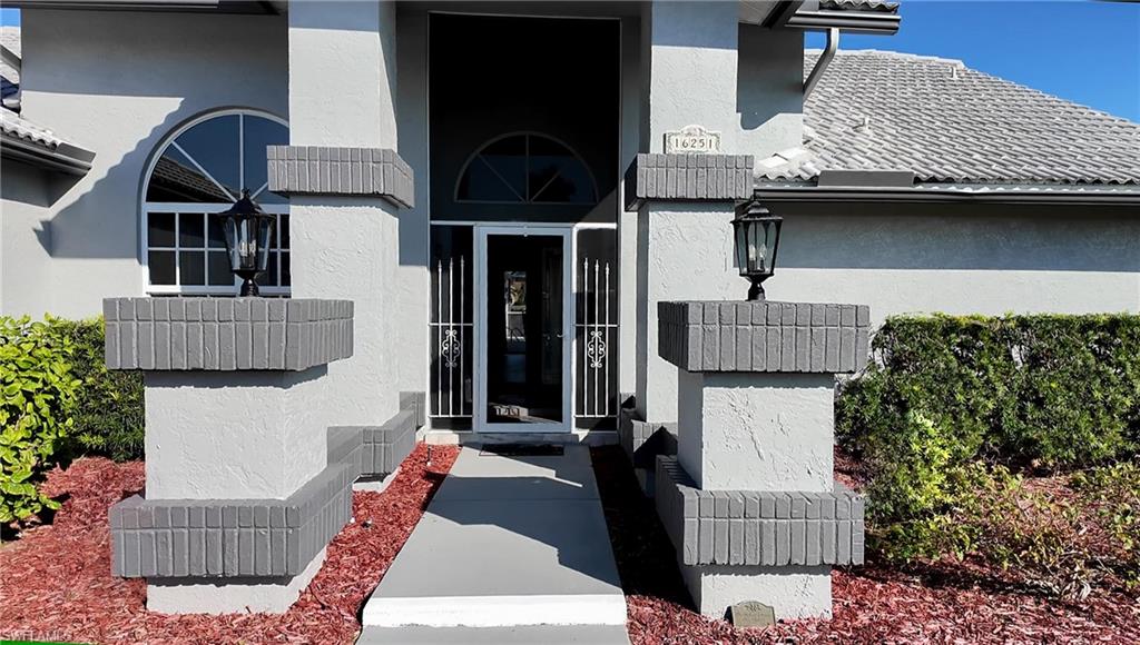 KELLY GREENS - Residential