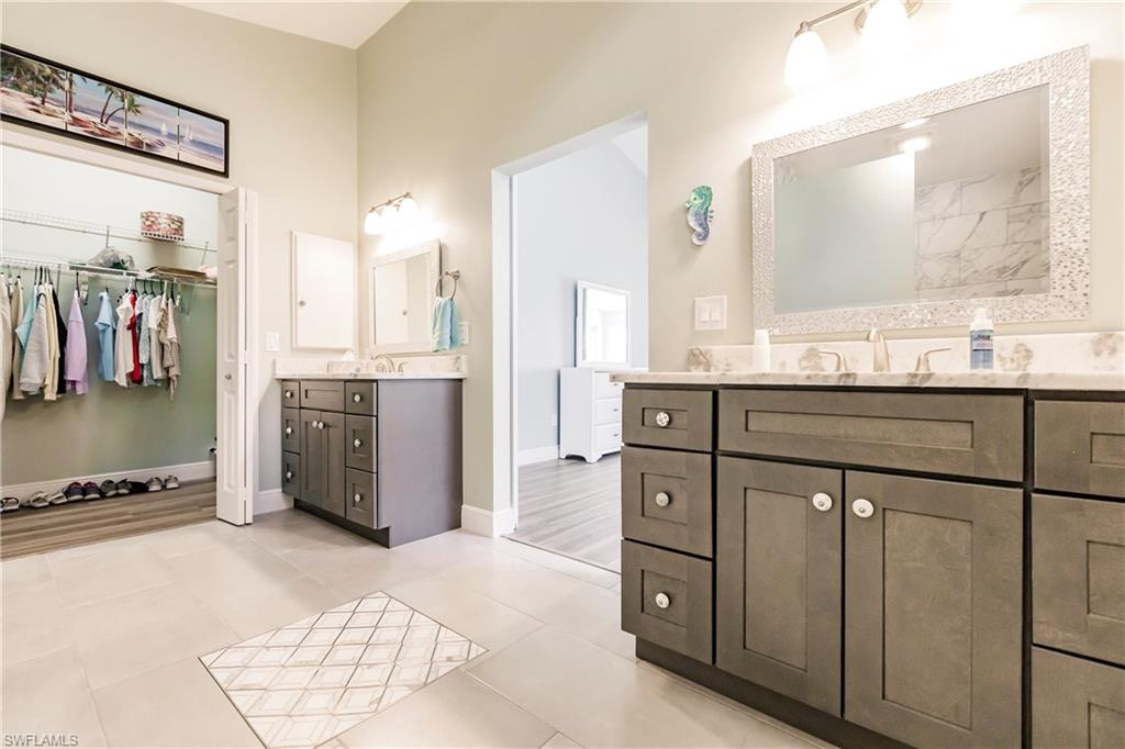 KELLY GREENS - Residential