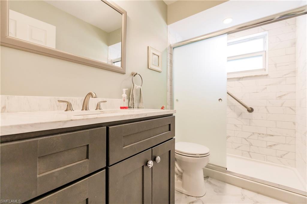 KELLY GREENS - Residential