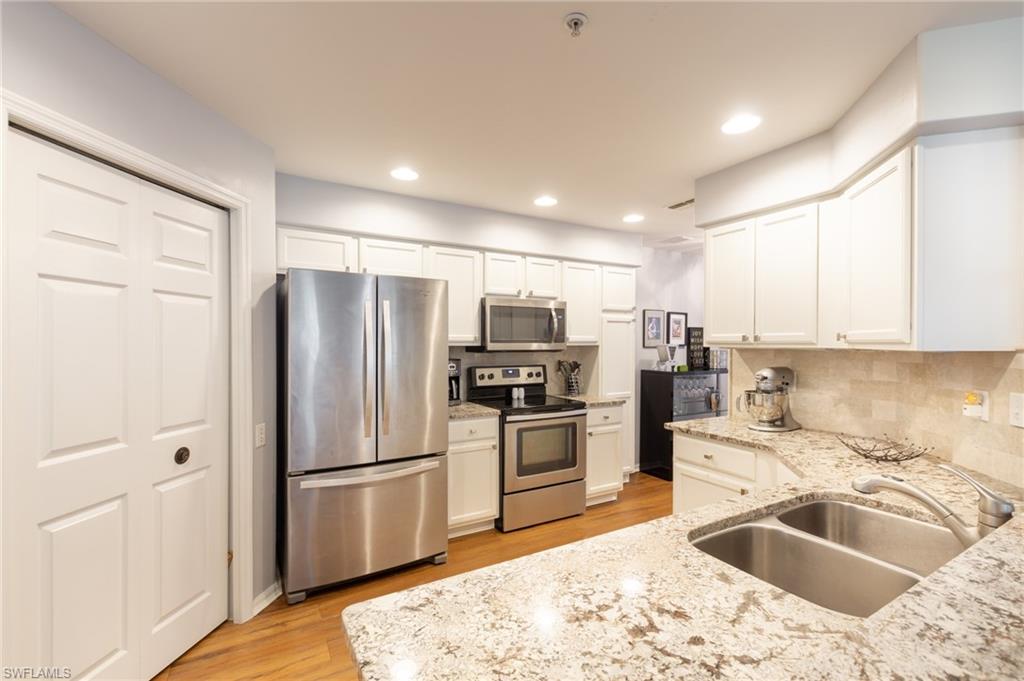 SOUTHMONT COVE - Residential