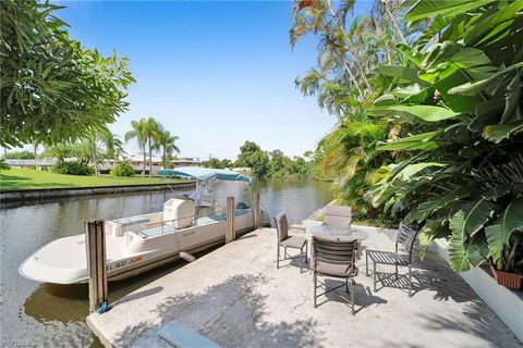 A home in NORTH FORT MYERS