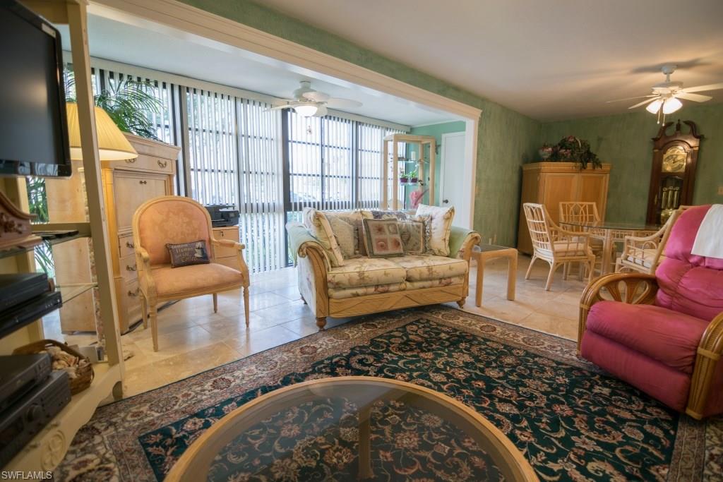 SUMMERLIN WOODS - Residential