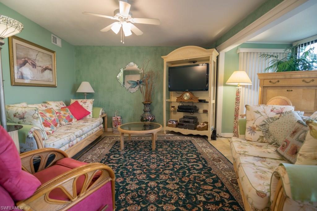 SUMMERLIN WOODS - Residential