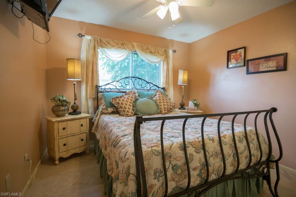 SUMMERLIN WOODS - Residential