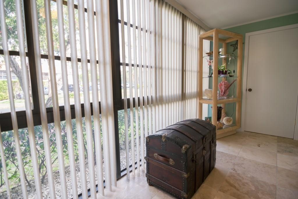 SUMMERLIN WOODS - Residential