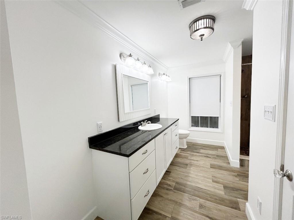 LEAWOOD LAKES - Residential